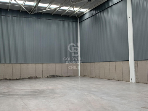 Bodega 670 M2 200 Oficinas