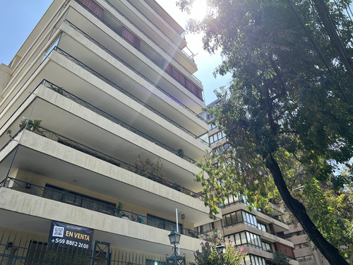 Exclusivo Departamento En Venta, 3 Dormitorios, Las Condes