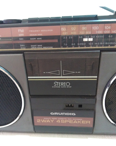 Radiograbador Grundig Rr450 De Colecc. No Funciona A Reparar Gris Oscuro (Usado)