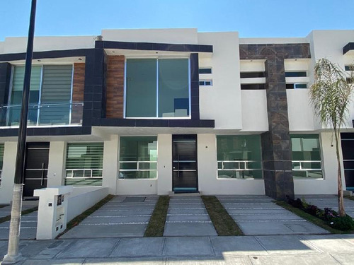 Casa En Condominio En Venta En Zákia, El Marqués, Querétaro