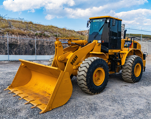 2016 Cargador Frontal Caterpillar 966h