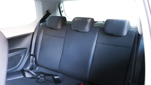 Volkswagen Up! 1.0 High Up! 75cv 3 P - 103454 - C