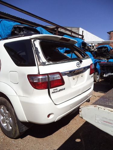 Sucata Peças Toyota Hilux Sw4 3.0 Diesel 2011