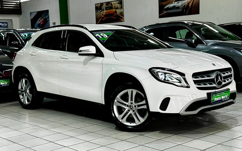 Mercedes-Benz GLA 200 1.6 CGI STYLE 7G-DCT