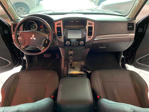 Mitsubishi Pajero Hpe 3.2 4x4 T.i. Dies. 5p Aut