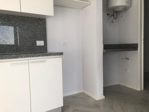 Imagen 6 de 18 de Departamento En Venta, Tapia De Cruz 1382 3° 306, Belén De Escobar