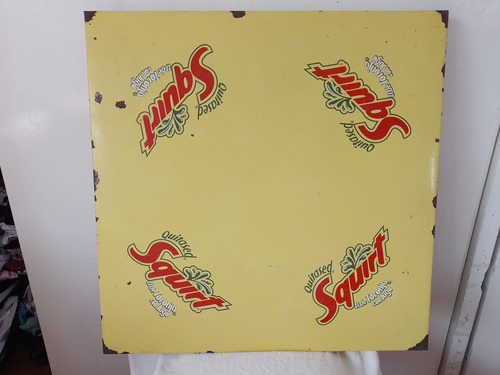 Mesa Refresco Squirt Quita Sed ¡ El De Toronja Con Jugo ! 80 (Usado)
