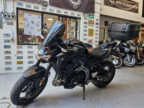 Kawasaki Zr900 2017 Titulo Limpio Checala !!!!!!!!!!!!!!!!!!
