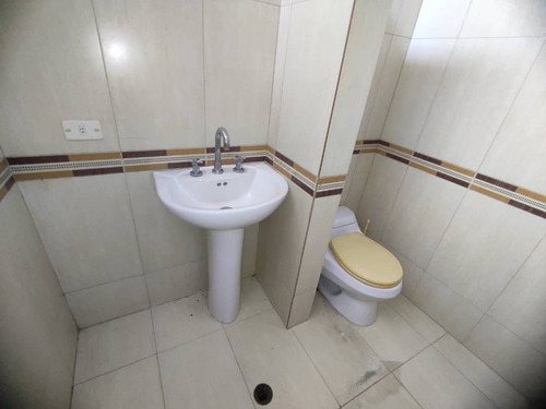 Imagen 17 de 19 de Casa En Venta En Turmero La Mantuana 04128900222