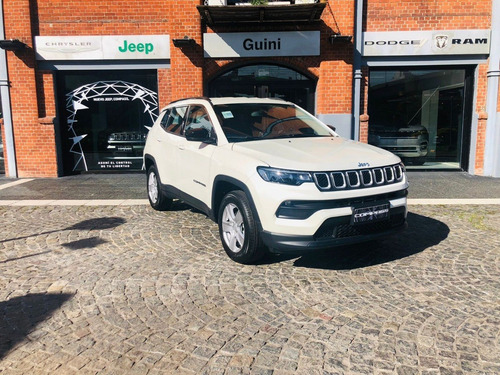 Imagen 2 de 16 de Jeep Compass Sport 1.3t At6 4x2