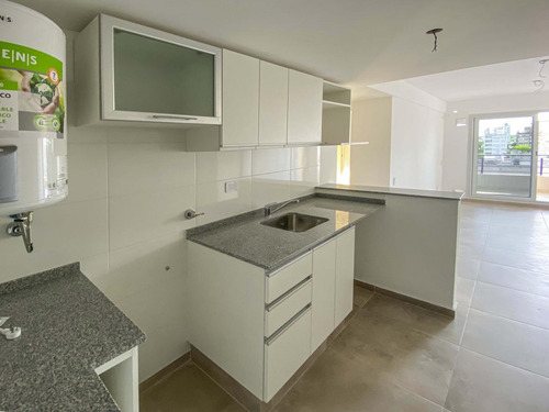 Imagen 4 de 15 de 1 Dormitorio Con Terraza Exclusiva Alquilado