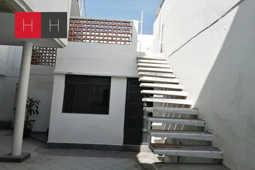 Imagen 3 de 19 de Casa En Renta Colonia La Paz