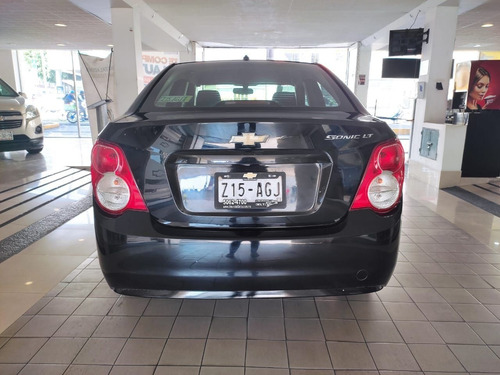 Imagen 15 de 15 de Chevrolet Sonic 2017 1.6 Lt Mt