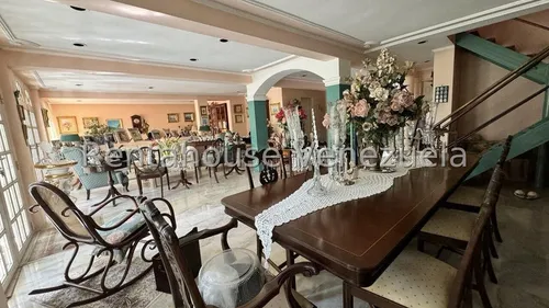 Casas En Venta Mls #25-7625