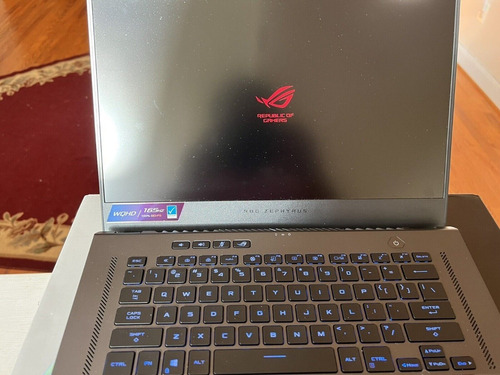 Imagen 2 de 3 de Asus Rog Zephyrus Gaming Laptop 15 Ryzen 9 5900hs 16gb Ram