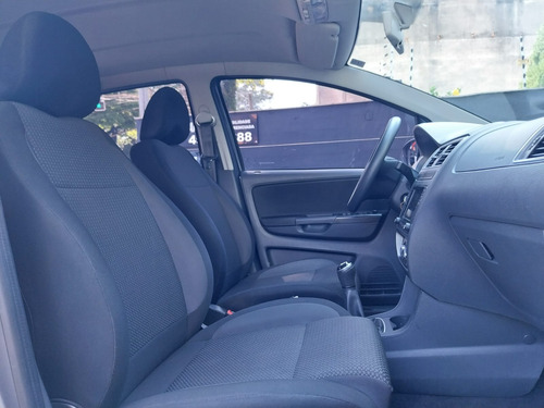 Volkswagen Fox 1.6 Connect Total Flex 5p