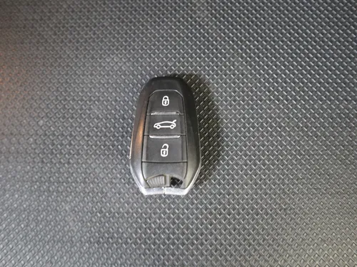 Peugeot 3008 ALLURE 2.0 TP T CT 4X2