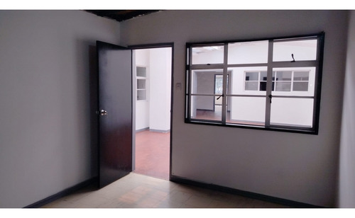 Oficina En Arriendo, Restrepo