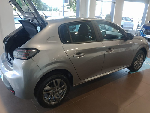 Peugeot 208 1.6 Allure