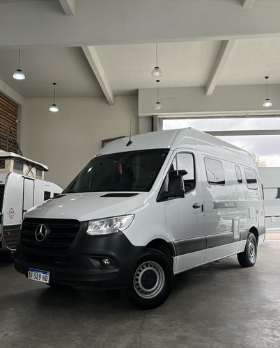 Equipamiento Motorhome Itati Para 2-4 Personas A Pedido