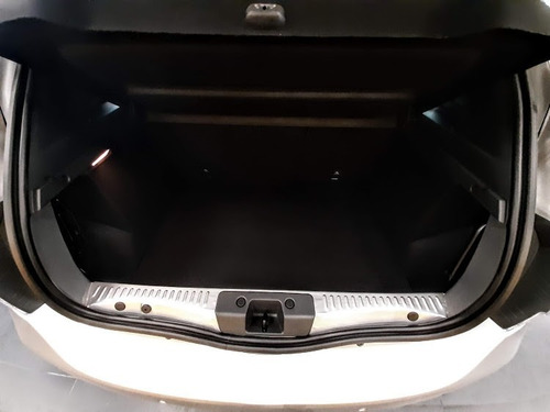 Imagen 11 de 23 de Renault Stepway Zen 1.6sce Tasa 19.9% (dm)