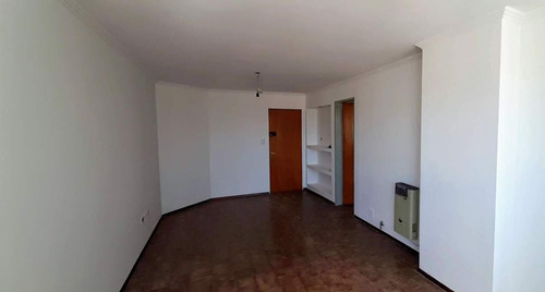 Departamento Refaccionado De 1 Dormitorio En Alberdi!