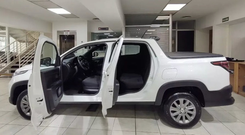 Imagen 17 de 25 de Fiat Strada Freedom 2023 0km Financiada F