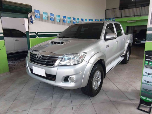 Toyota Hilux 3.0 SRV 4X4 CD 16V TURBO INTERCOOLER DIESEL 4P AUTOMÁTICO