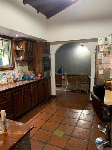 Imagen 5 de 24 de Casa Refaccionada 4 Dormitorios , Quincho Y Parrilla - Ciudad Evita