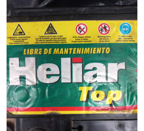 Bateria Helliar 12x 40 A Usada.