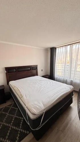 Bello Depto En Condominio Altos De Huayquique; 1d/1b + Est.