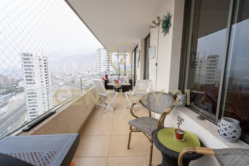 Imagen 9 de 15 de Departamento En Venta - Jardines De Huayquique
