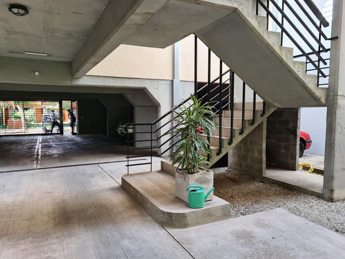 Imagen 11 de 11 de Hermoso Departamento En Zona Hipodromo De San Isidro Con Dos Cocheras