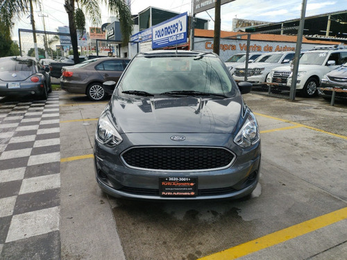 Imagen 4 de 15 de Ford Figo Energy 2021 Gris