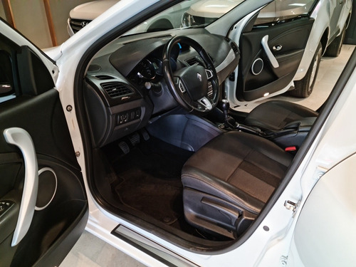 Imagen 15 de 15 de Renault Mégane Iii 2012 2.0 Luxe Cassano Automobili