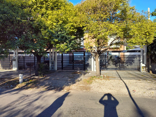 Vendo Duplex - 3 Dormitorios - San Carlos - La Plata