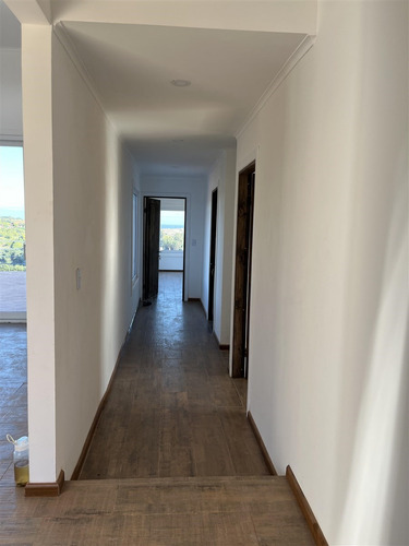 Casa En Arriendo De 4 Dorm. En Mantagua