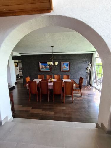 Casa En Venta En Juriquilla