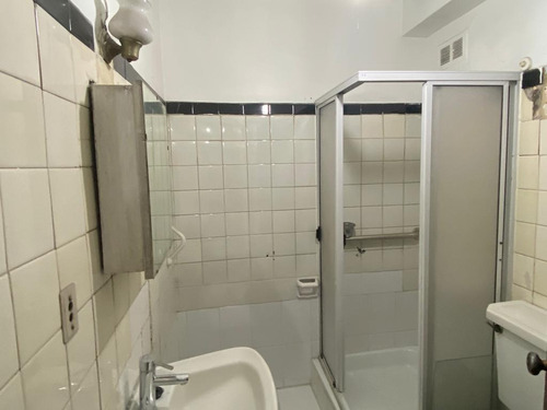 Moneda / Mac Iver Amplio Dpto. 3 Dorm. Y 2 Baños