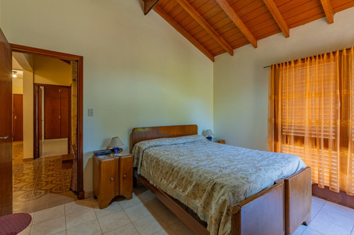 Casa - Chalet En Venta En Bosque Peralta Ramos