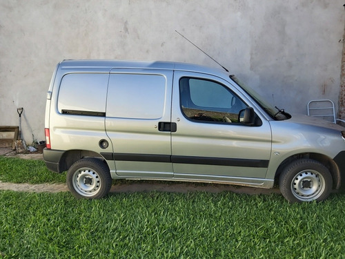 Peugeot Partner 2021 1.6 Furgon Confort