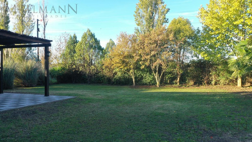 Lindisima Casa En Venta. -mallmann Propiedades