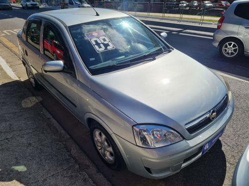 Chevrolet Corsa Sedan 1.4 Maxx Econoflex 4p
