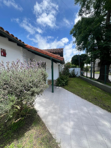 Casa Ph 3 Ambientes En Alvarado Y Tres Arroyos