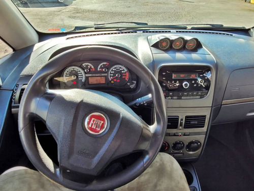 Imagem 9 de 13 de Fiat Idea 1.8 Mpi Adventure 16v Flex 4p Manual