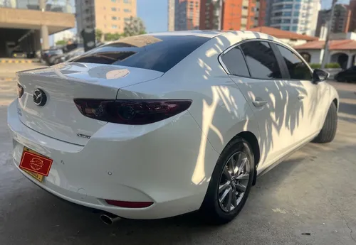 Mazda 3 2.0 Touring