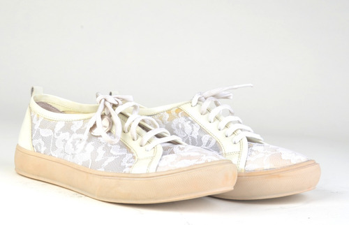 Imagen 3 de 6 de Zapatillas De Charol De Mujer - Sneaker Lucila - Ferraro
