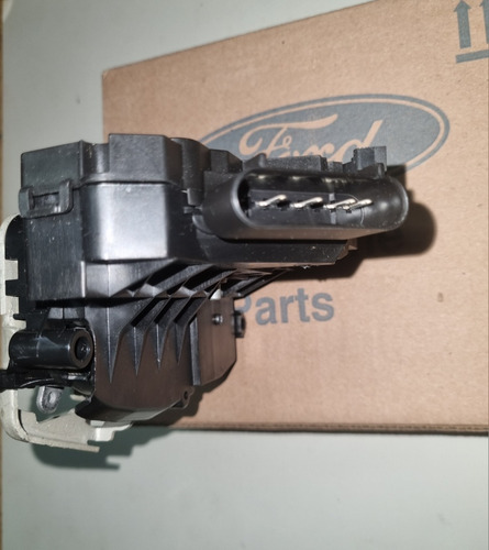 Cerradura Puerta Trasera Izquierda Ecosport 12/21 Original.