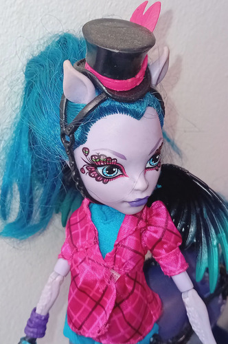 Muñeca Monster High Avea Trotter Leer Descripción (Usado)