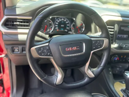 GMC Acadia 3.6 Denali 6 Pas. At